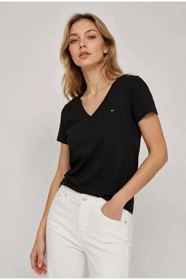 Женская хлопковая футболка с V-образным вырезом Tommy Hilfiger, Black — фото 2