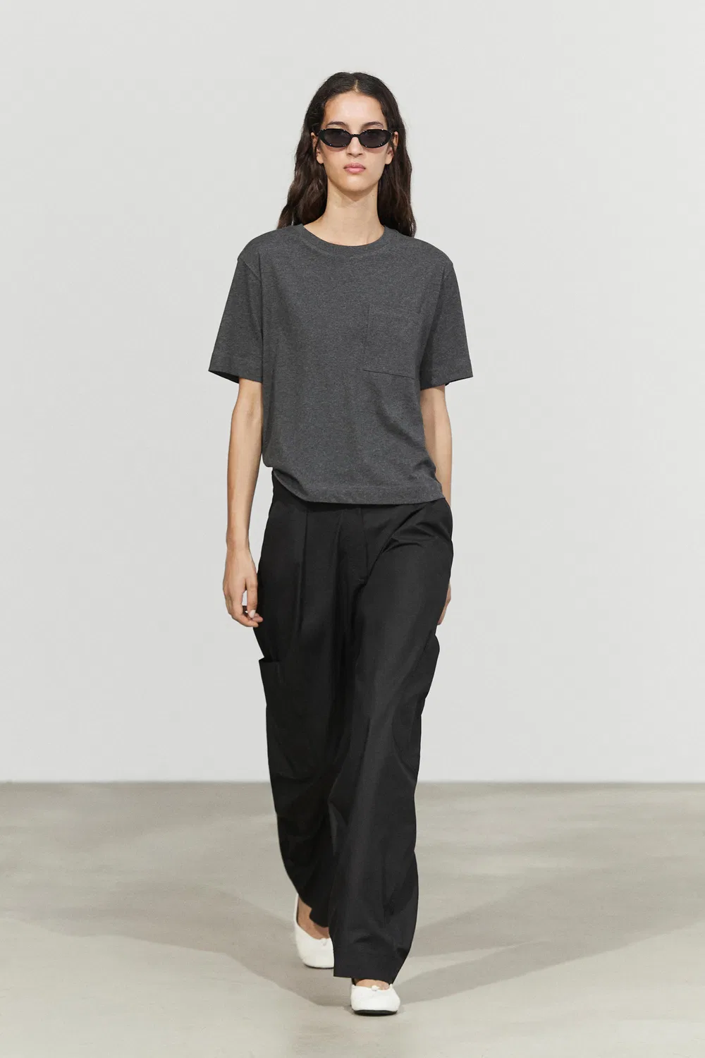 Брюки Massimo Dutti Barrel Fit Cargo, черный — фото 2