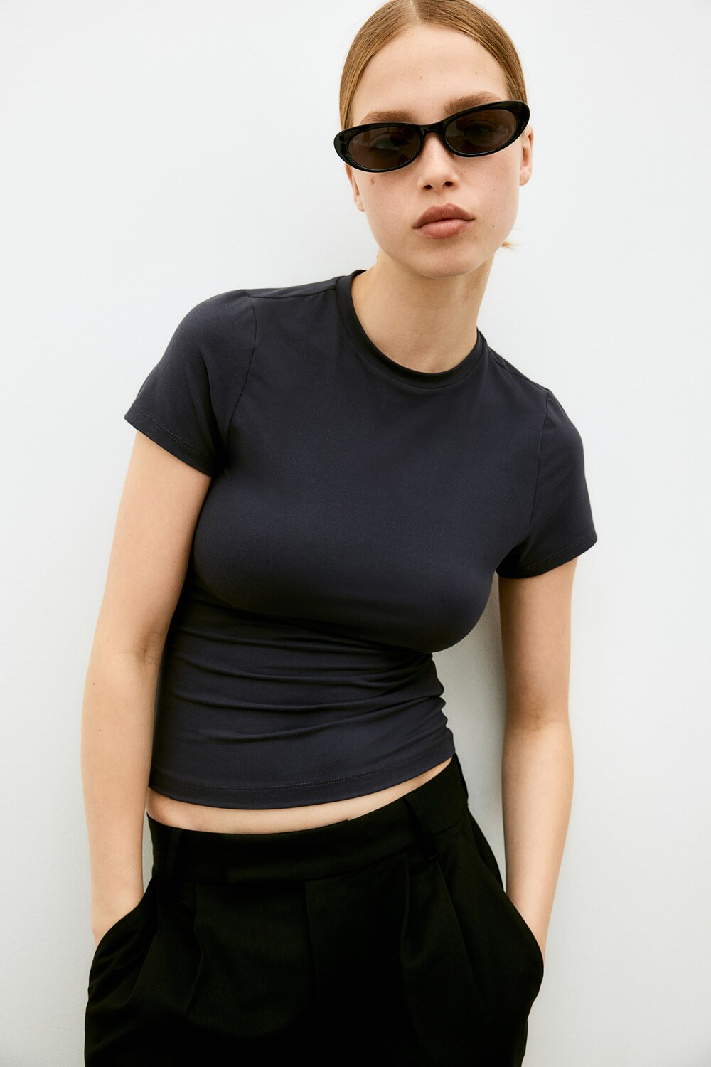 

Футболка, облегающая фигуру H&M, серый