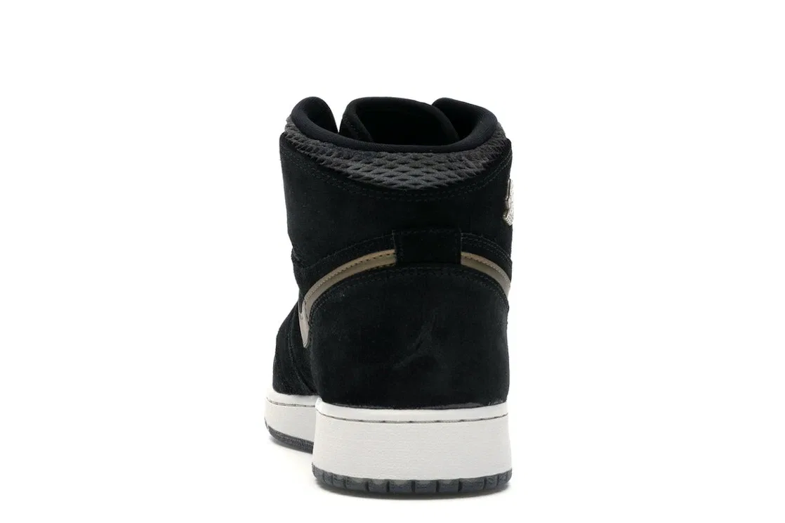 Детские кроссовки для девочек с камуфляжным принтом Jordan 1 Retro High Jordan, Black/Black-Metallic Field-Light Bone — фото 4