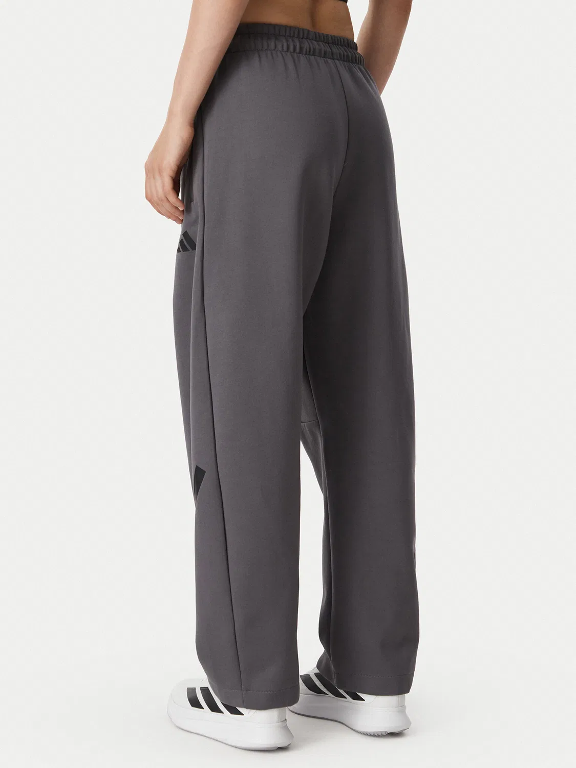 Женские спортивные брюки свободного кроя Z.N.E. Open Hem Adidas, серый — фото 3