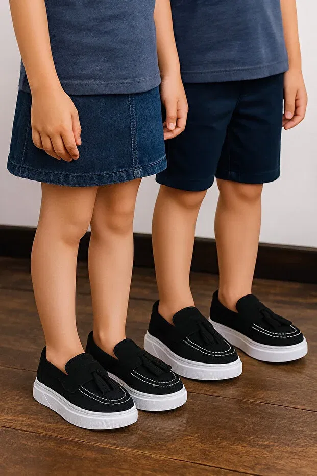 Детские ботинки для девочек с кисточками Jojo Kids, Black Nubuck