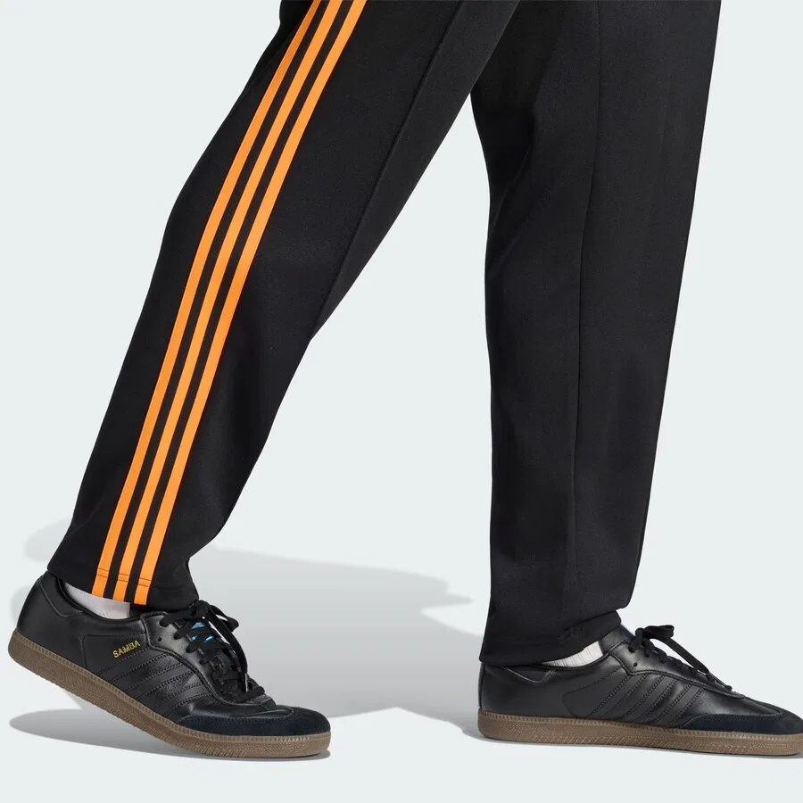 Спортивные брюки ADIDAS PERFORMANCE Tapered Workout Pants 'Ajax Amsterdam' черного цвета — фото 4