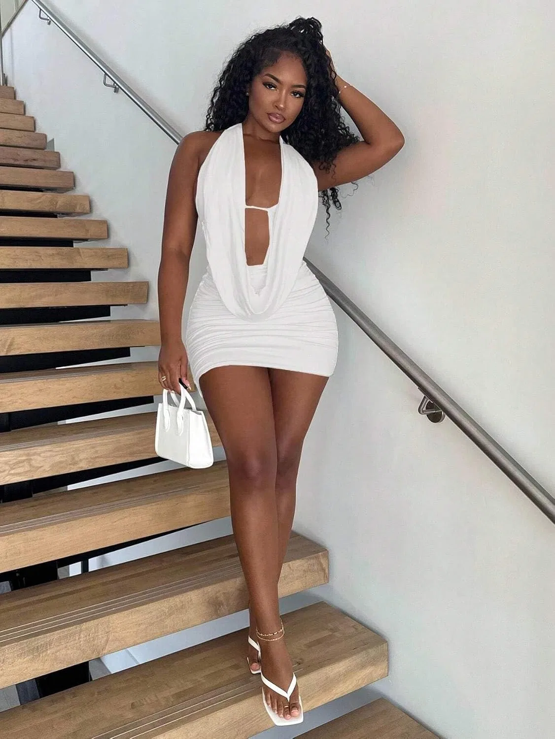 Женское облегающее платье без спины Bodycon, White — фото 3