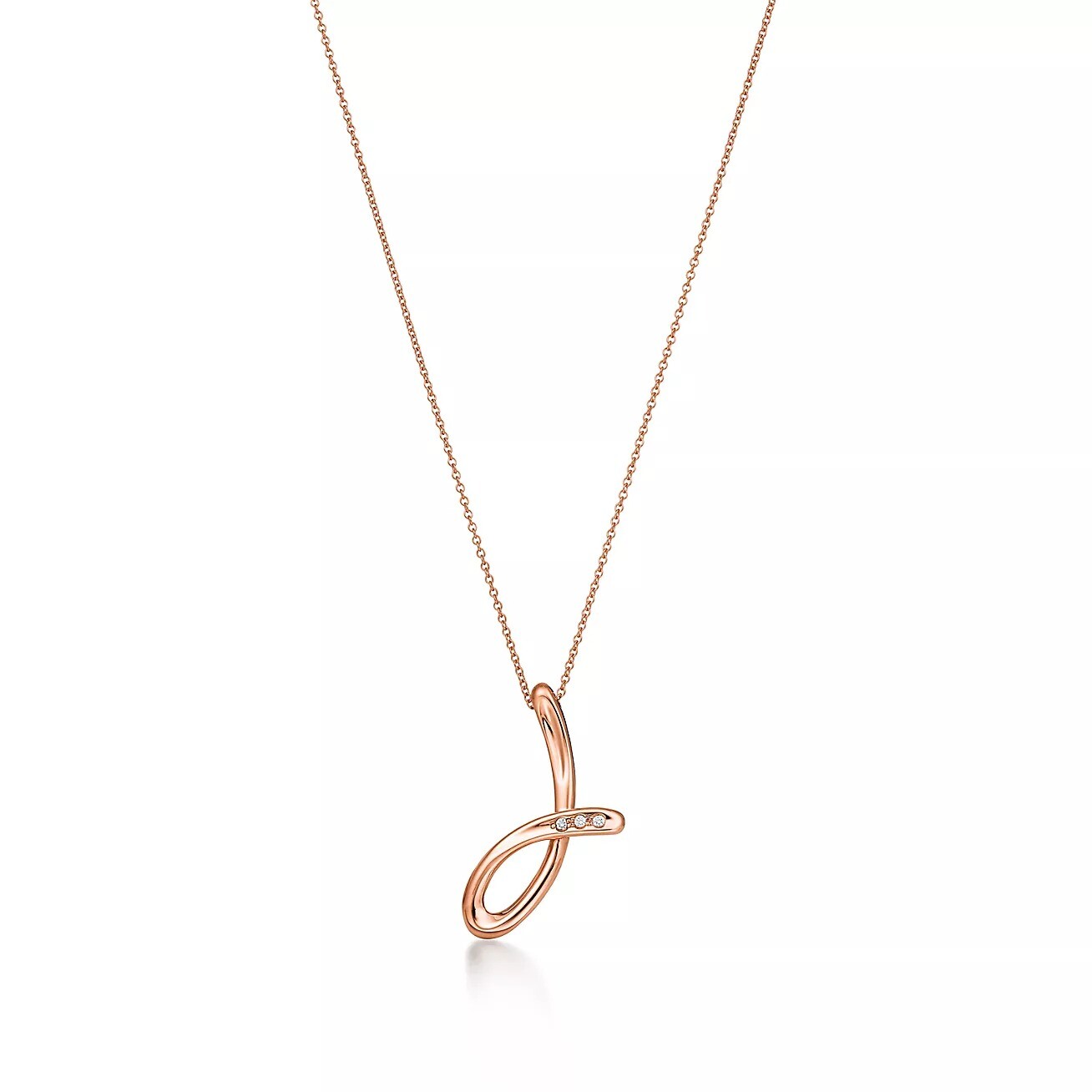 

Колье Tiffany & Co. x Elsa Peretti Alphabet Letter "J", розовое золото/бриллианты