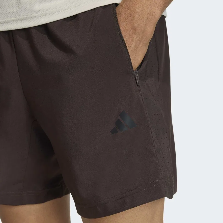 Шорты спортивные с принтом adidas Workout Essentials Base, Коричневый — фото 4