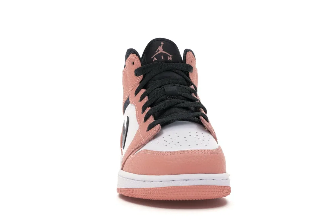 Детские кроссовки Lifestyle с кожаным верхом Jordan 1 Mid, Pink Quartz/Dark Smoke Grey-White — фото 2