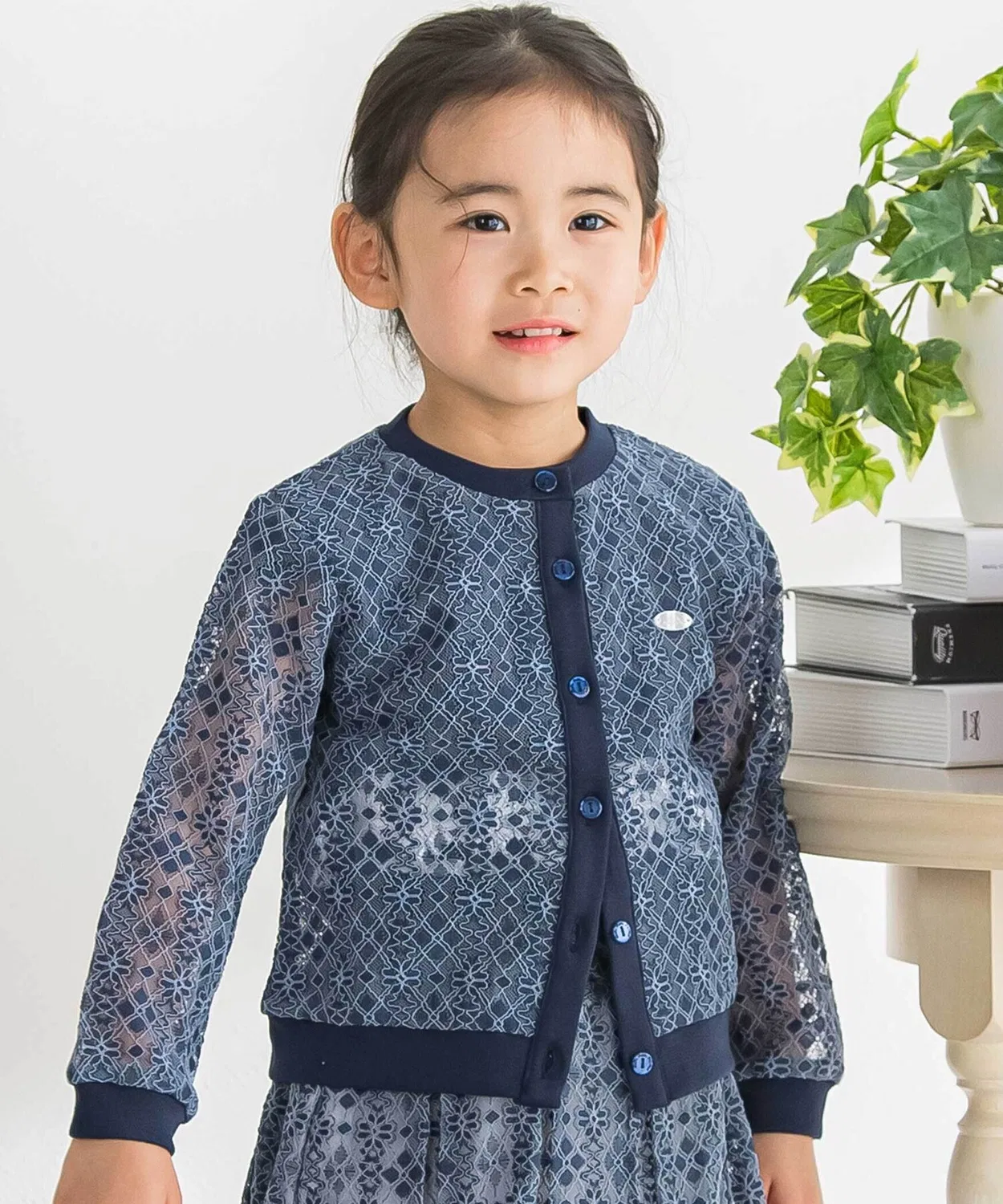 Детский кружевной кардиган с длинным рукавомBeBe Petits Pois Vert, Navy