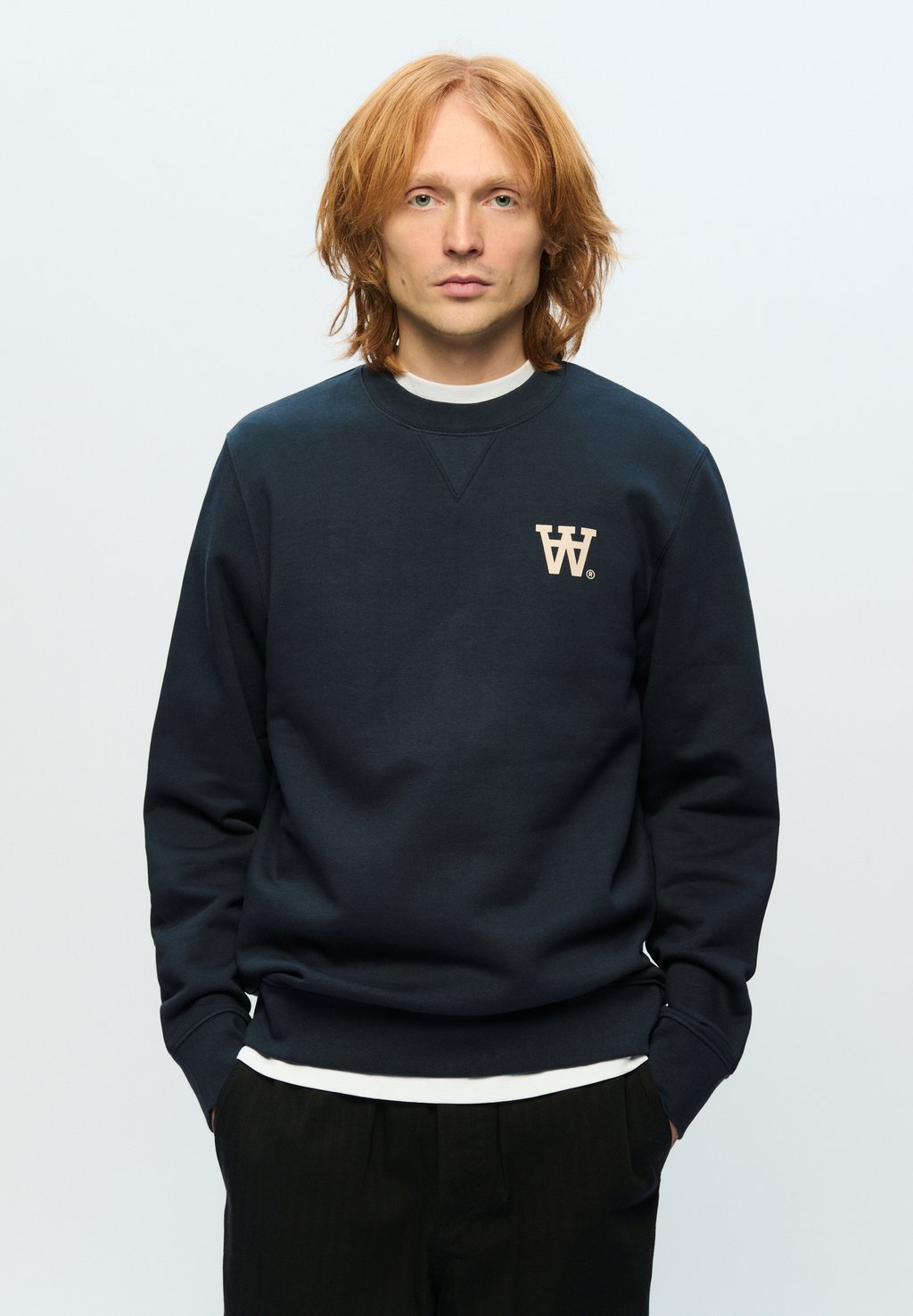 

Толстовка WWTYE AA DOUBLE A BY W.W., темно-синий