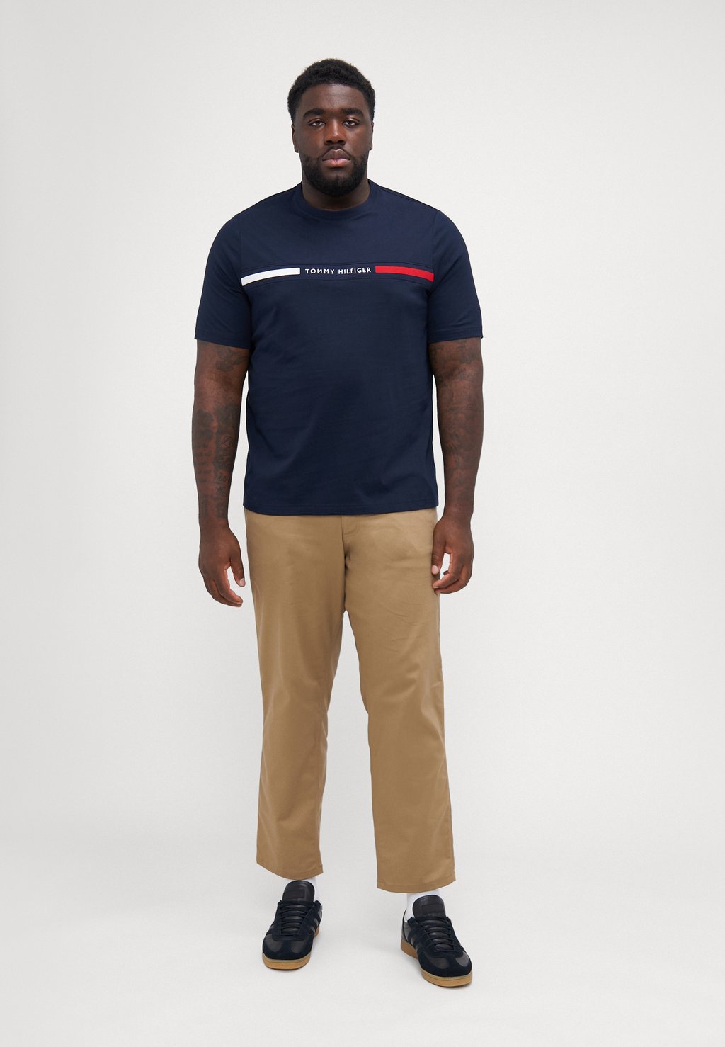 

Футболка с принтом CHEST INSERT TEE Tommy Hilfiger, темно-синий