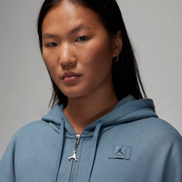 Толстовка (WMNS) Air Jordan Flight Full-Zip Hoodie 'Ozone Blue', синий — фото 2