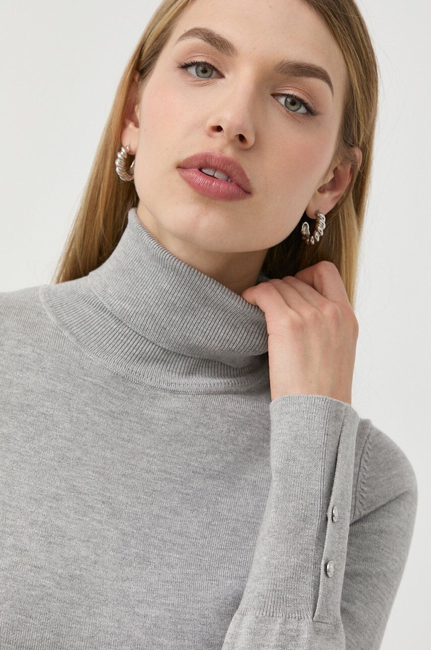 

Guess свитер, серый