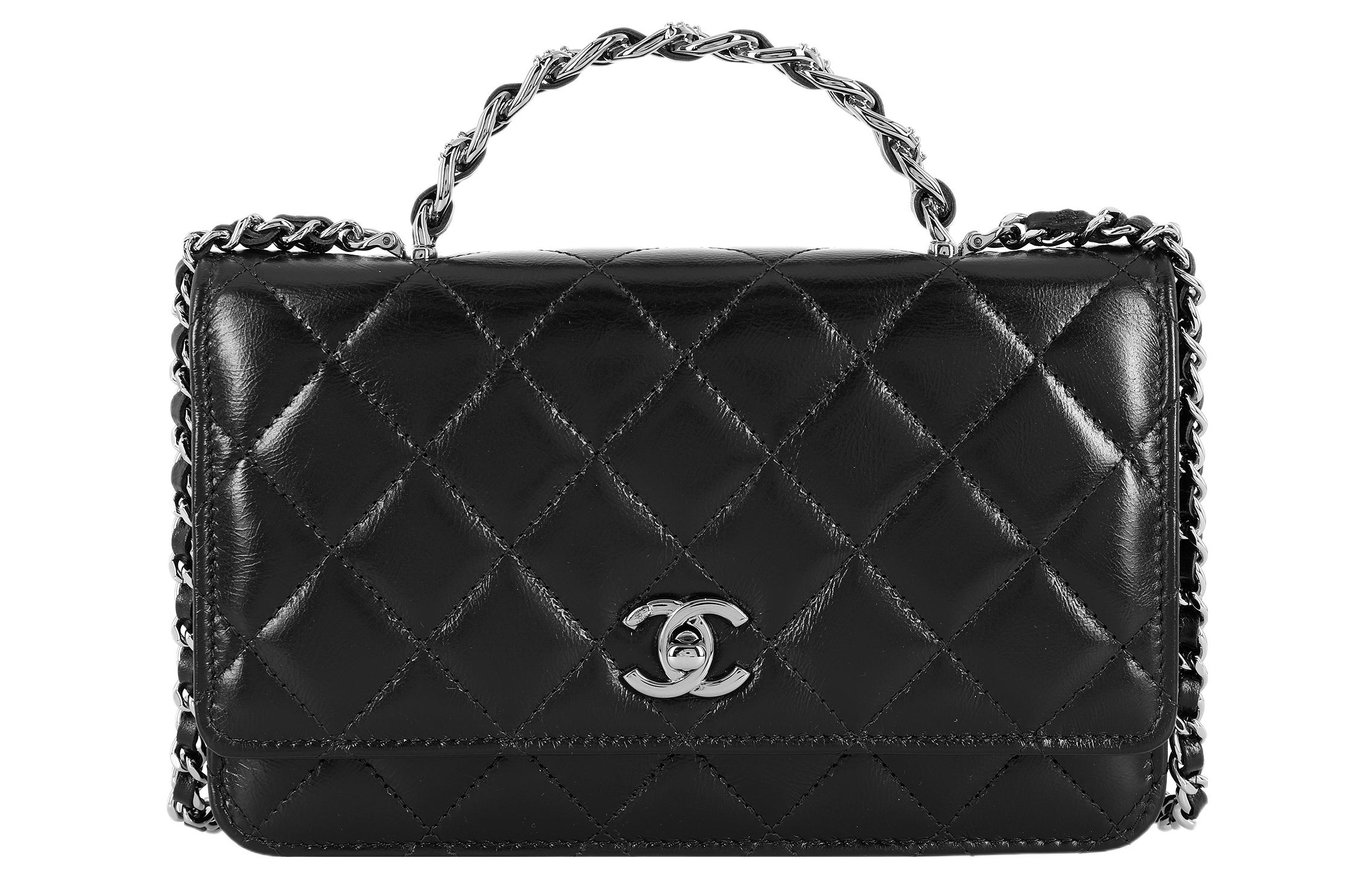 

CHANEL Яркая кожаная сумка через плечо с морщинистой текстурой