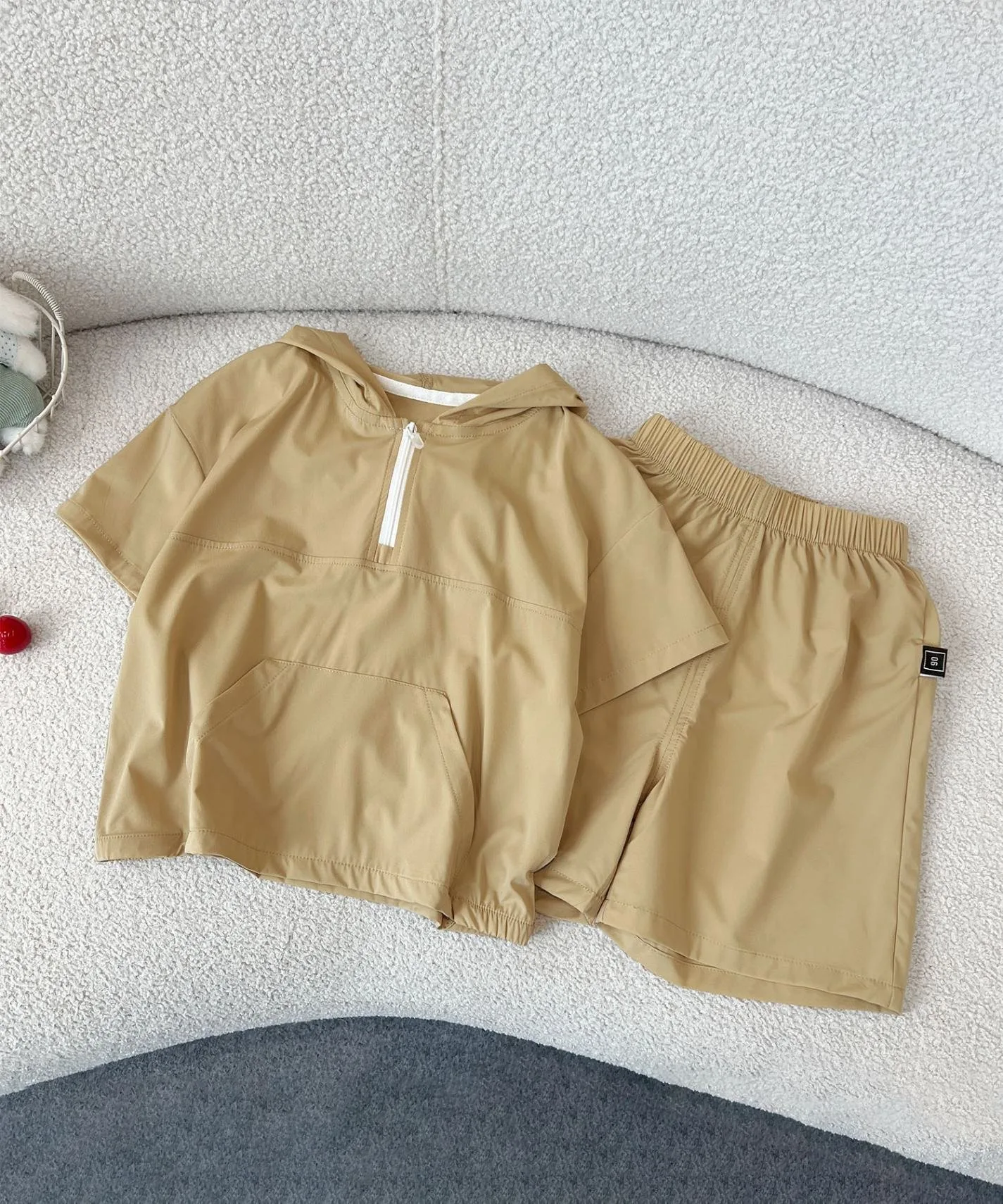 Футболка Спортивный набор Aimoha Kids, beige