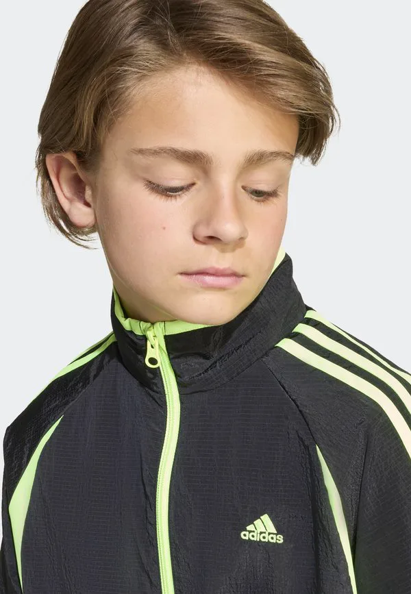Легкая куртка teamgeist унисекс Adidas Originals, Black/Signal Green — фото 4