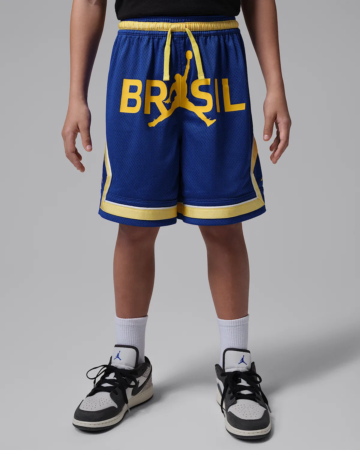 Детские шорты Jordan Essentials Dri-FIT P6 Mesh Diamond, Blue/Yellow/Yellow