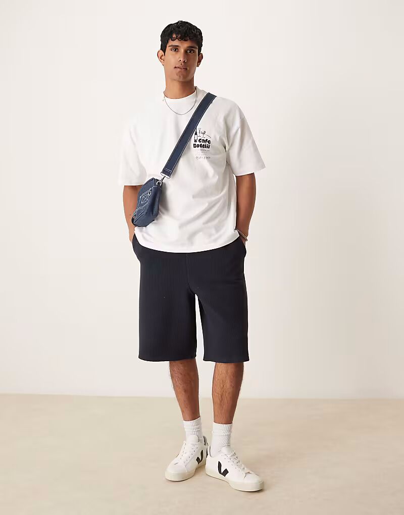 

ASOS DESIGN свободные удлиненные текстурированные шорты темно-синего цвета
