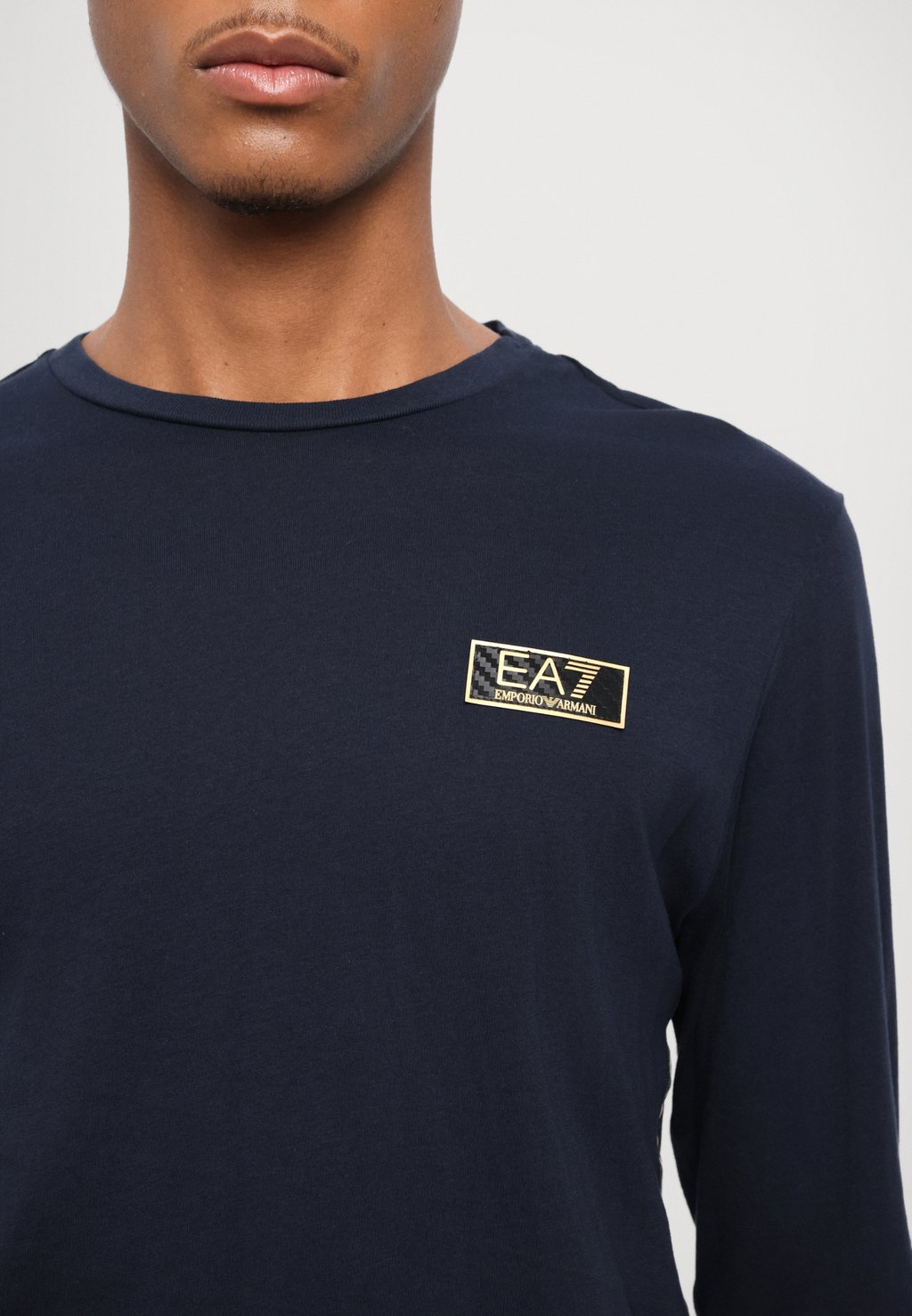 

Топ с длинными рукавами EA7 Emporio Armani, синий