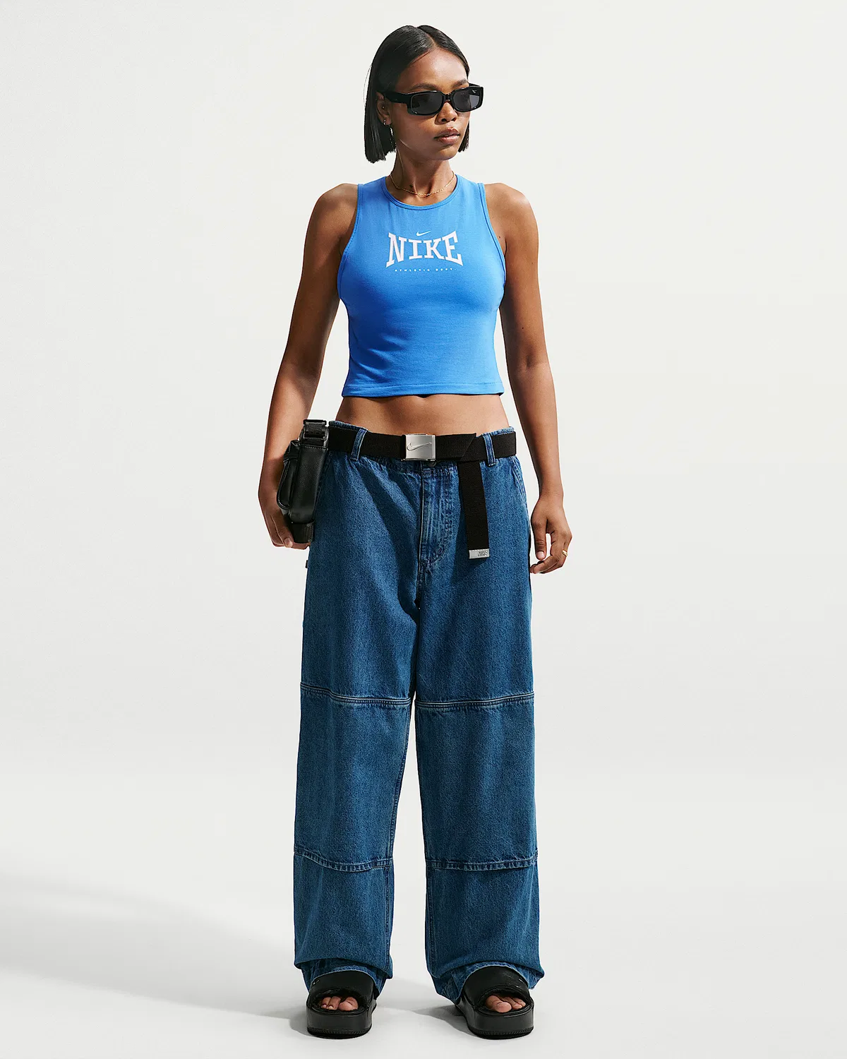 Женский облегающий укороченный топ Nike Sportswear, Light Photo Blue — фото 4