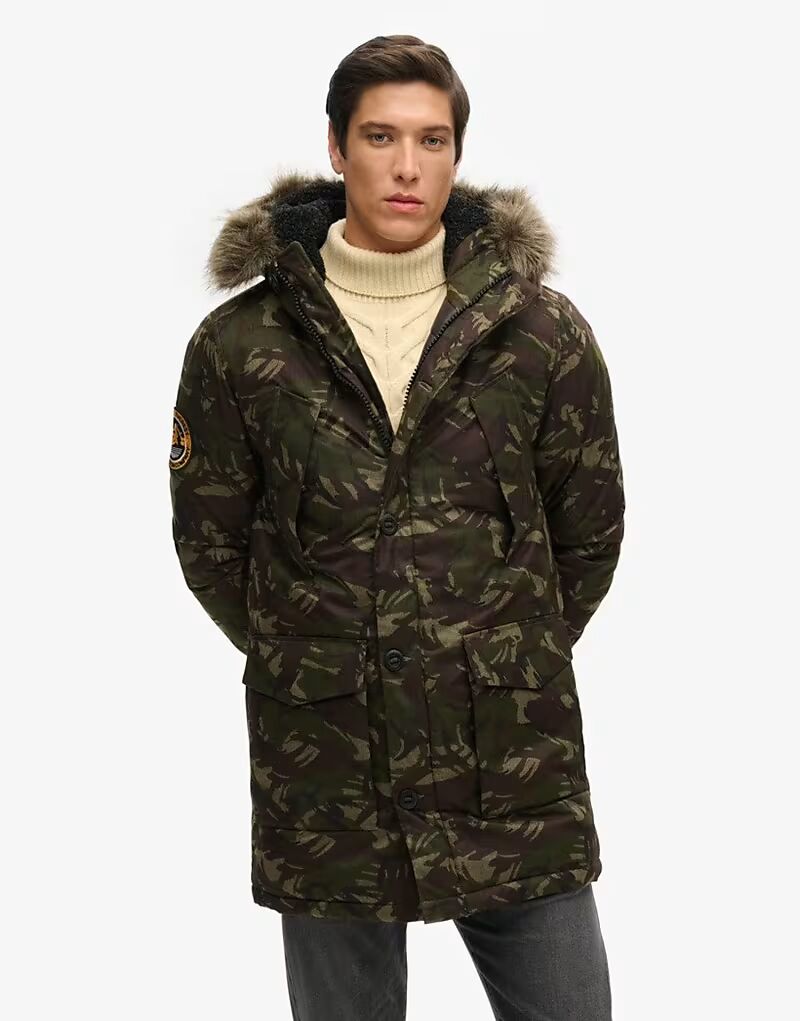 

Пальто-парка Superdry Everest цвета меланжевый камуфляж