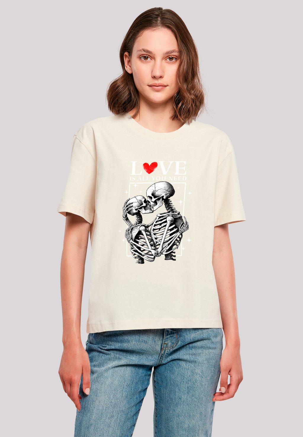 

Футболка с принтом LOVE IS ALL YOU NEED F4NT4STIC, песочный