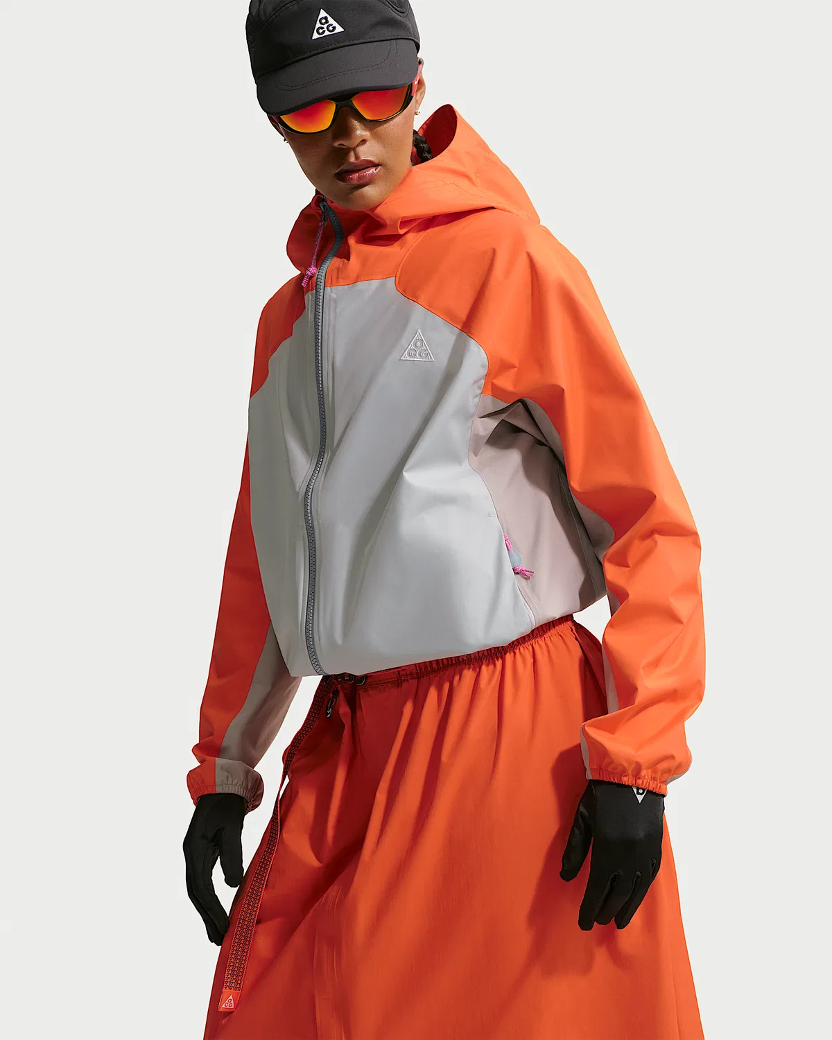 Женская куртка Storm-FIT ADV Nike ACG "Phantazma", Safety Orange/Grey Fog/College Grey/Summit White — фото 3