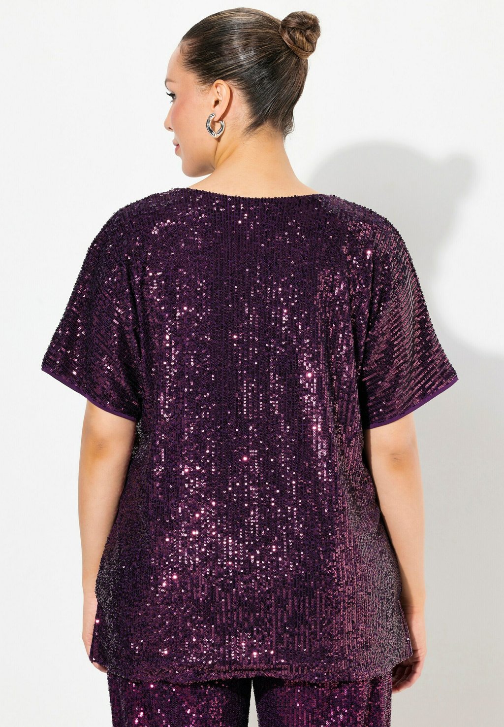 

Блуза À PAILLETTES COL EN V ET MANCHES COURTES Ulla Popken, розовый