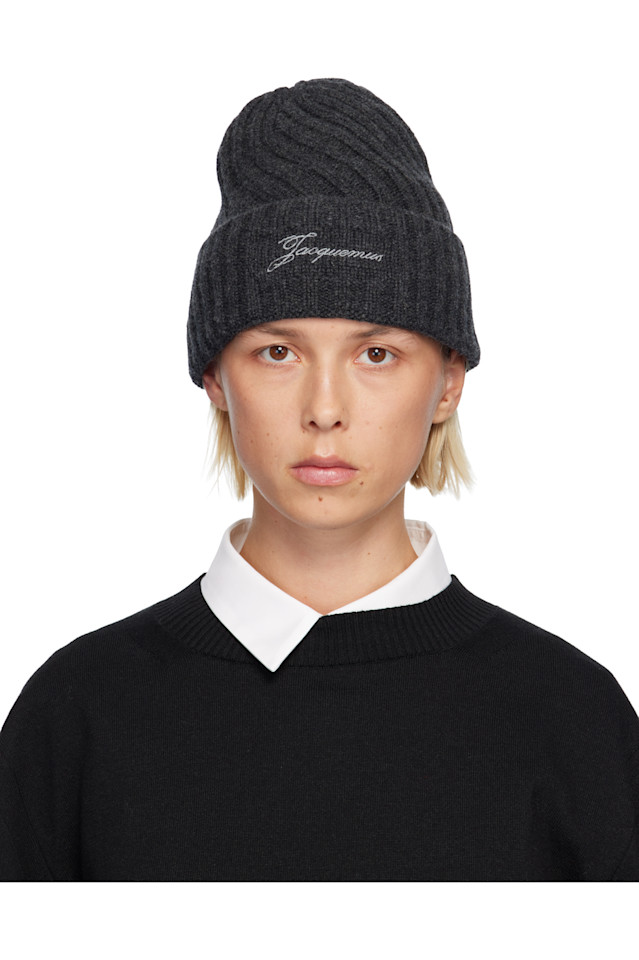 

Шапка Gray 'the tourni' Jacquemus, темно-серый