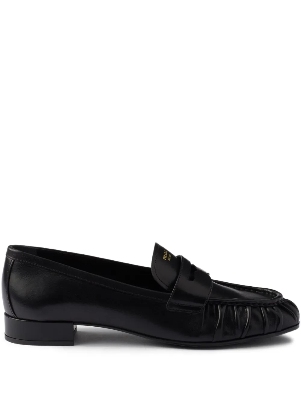 Лоферы со складками Prada, черный