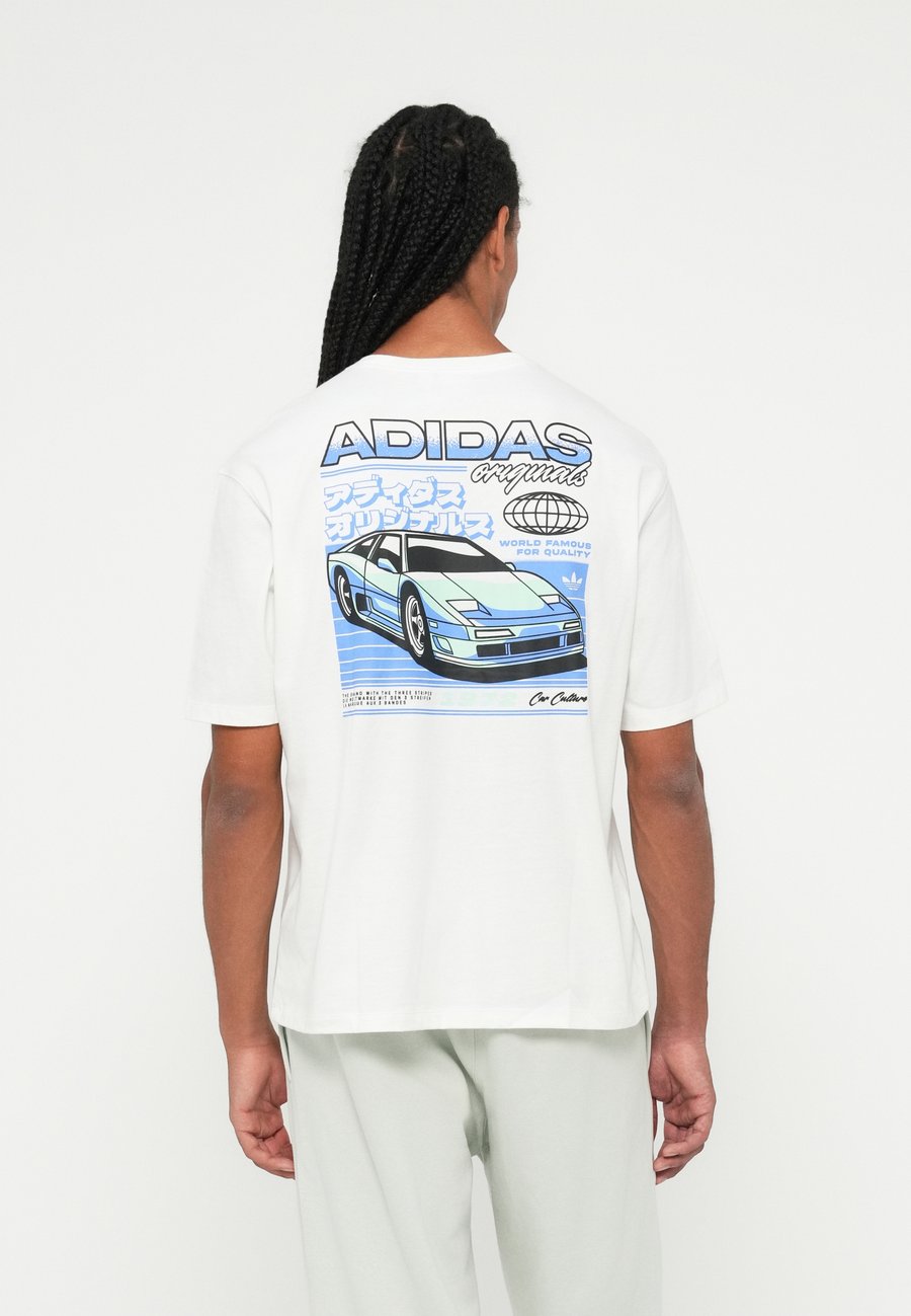 

Футболка Adidas Originals RETRO CAR TEE UNISEX, White, Белый, Футболка Adidas Originals RETRO CAR TEE UNISEX, White