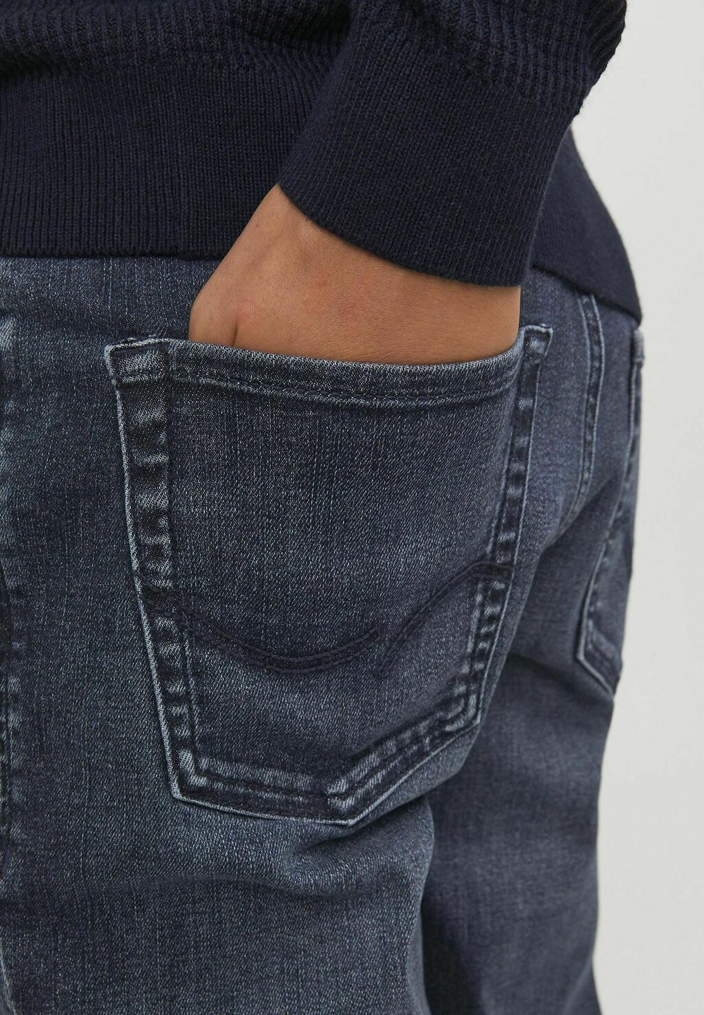 

Джинсы узкого кроя Jack & Jones, цвет Niebieski Denim