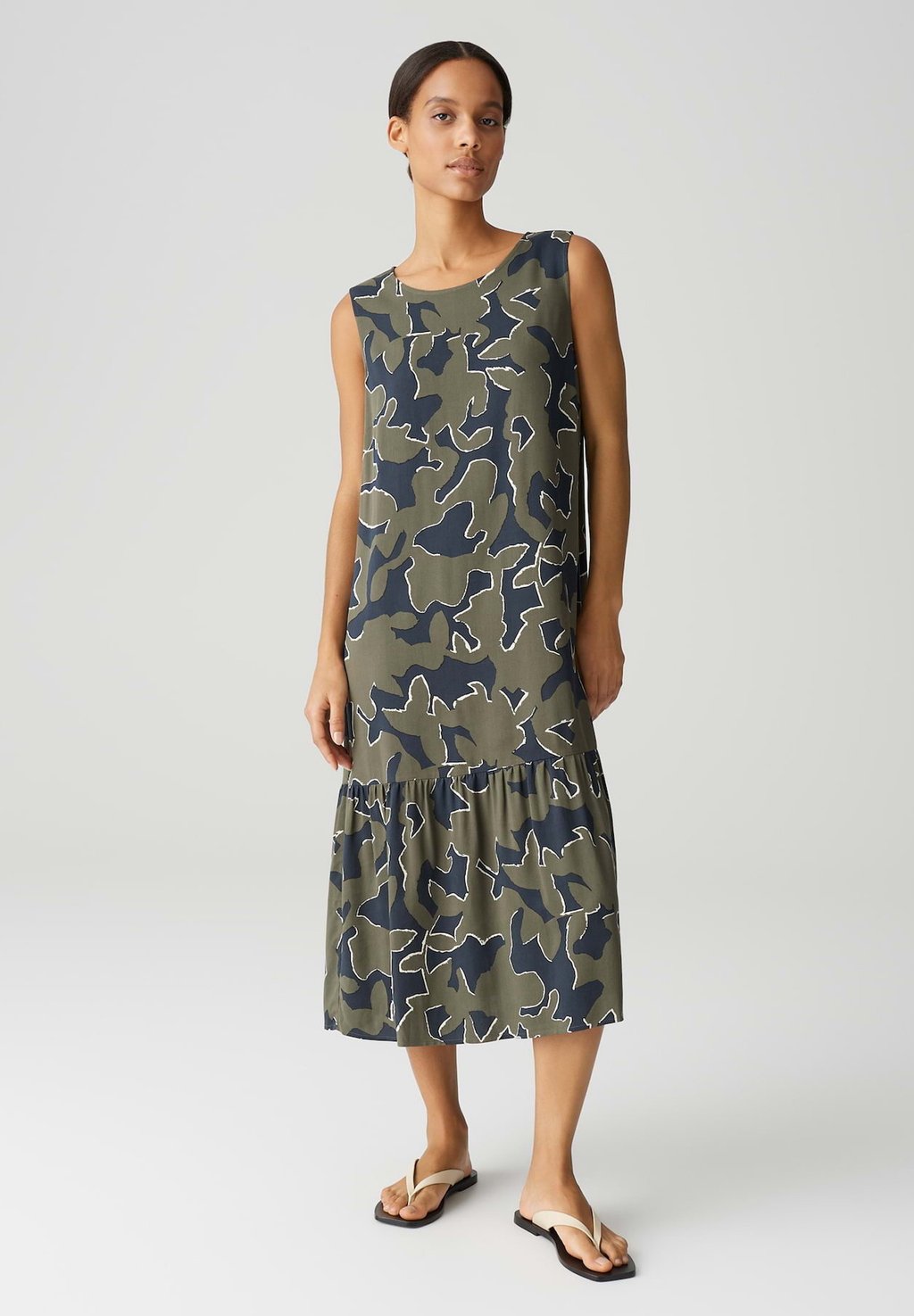 

Повседневное платье RELAXED FIT MIDI PRINT OPUS, синий