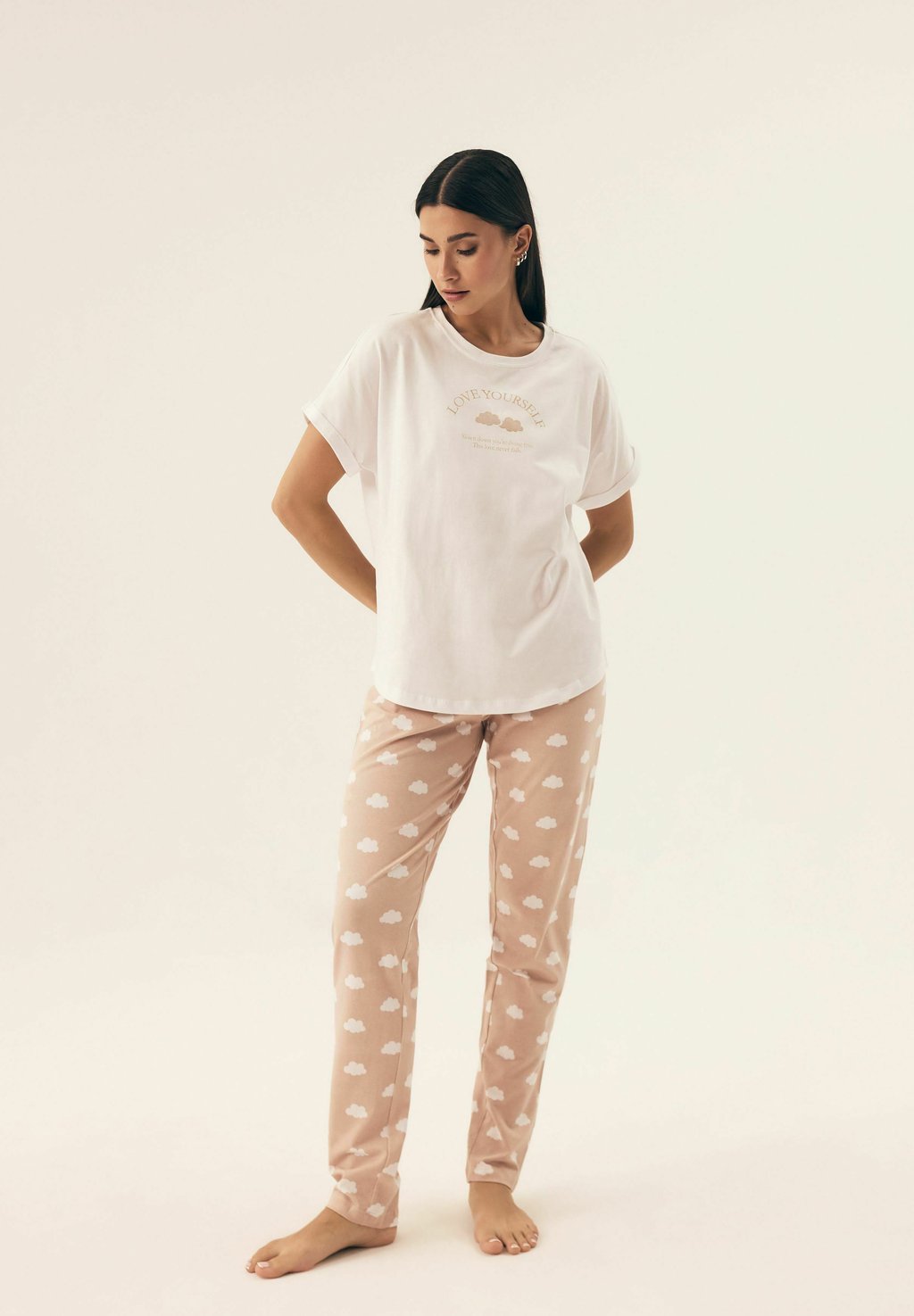 

Пижамный комплект Pyjamas Henderson, кремовый