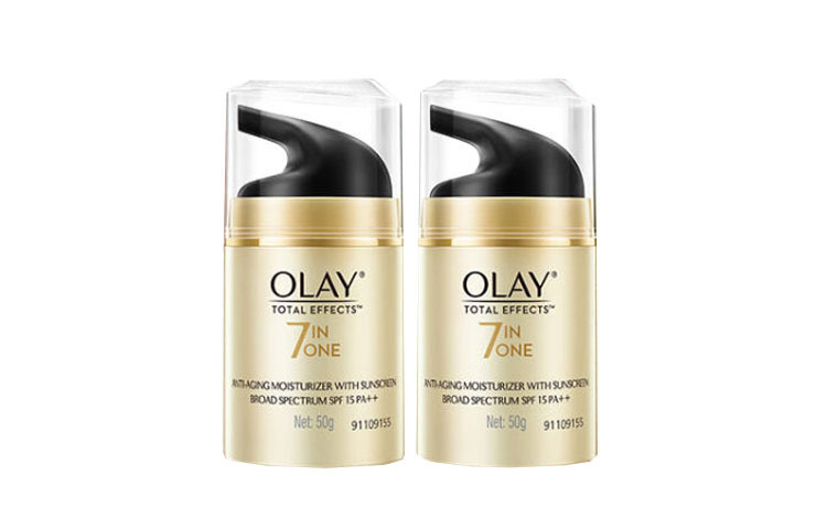 Olay Мультифункциональный восстанавливающий солнцезащитный крем отбеливающий, увлажняющий, осветляющий темные пятна SPF15 PA++ 50мл/50мл*2 — фото 2