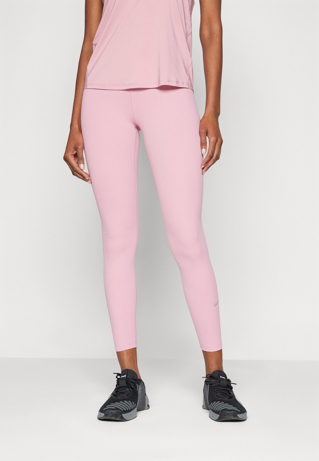 

Леггинсы ONE 7/8 Nike Performance, розовый