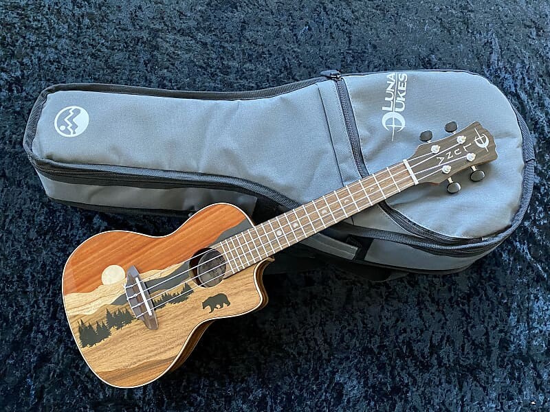 

Акустическая гитара 2020 Luna Vista Bear Concert Ukulele with Preamp - Gloss Natural IN Stock , Ships Fast & Free