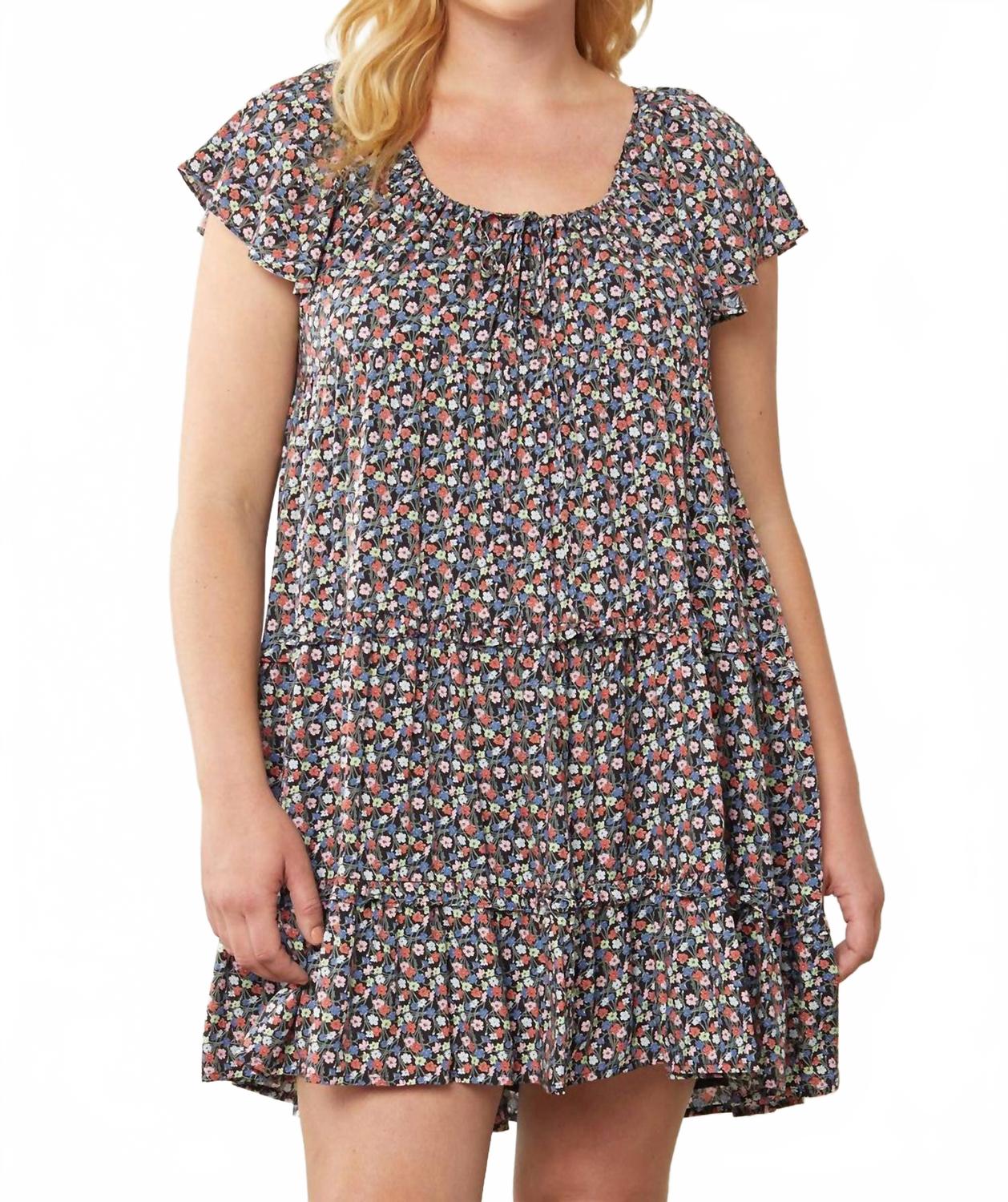 

Плюс размер Многоцветное платье с микроцветочным ярусным узором Entro, Multi Color