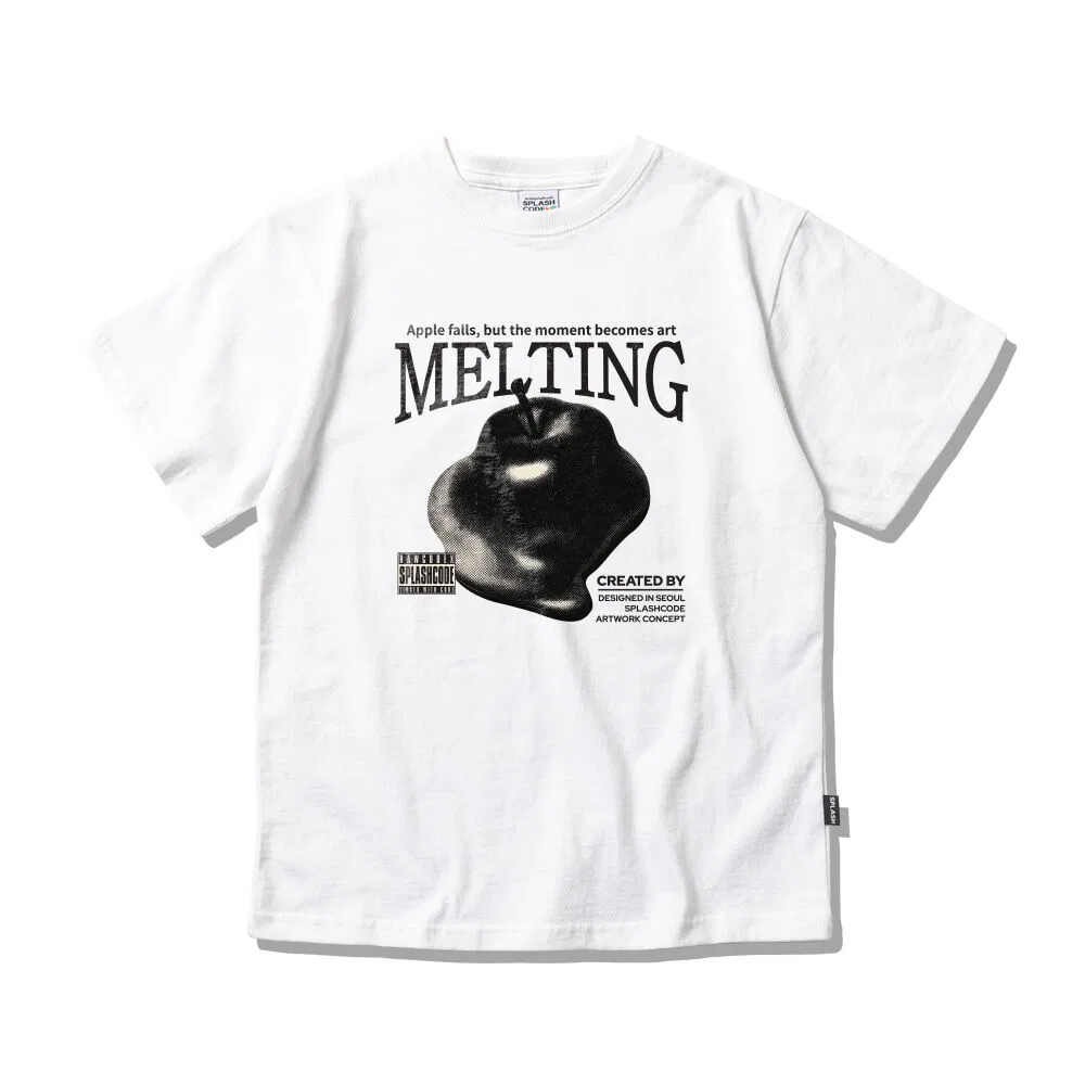 Детская белая футболка с принтом Melting Apple от Splash Code