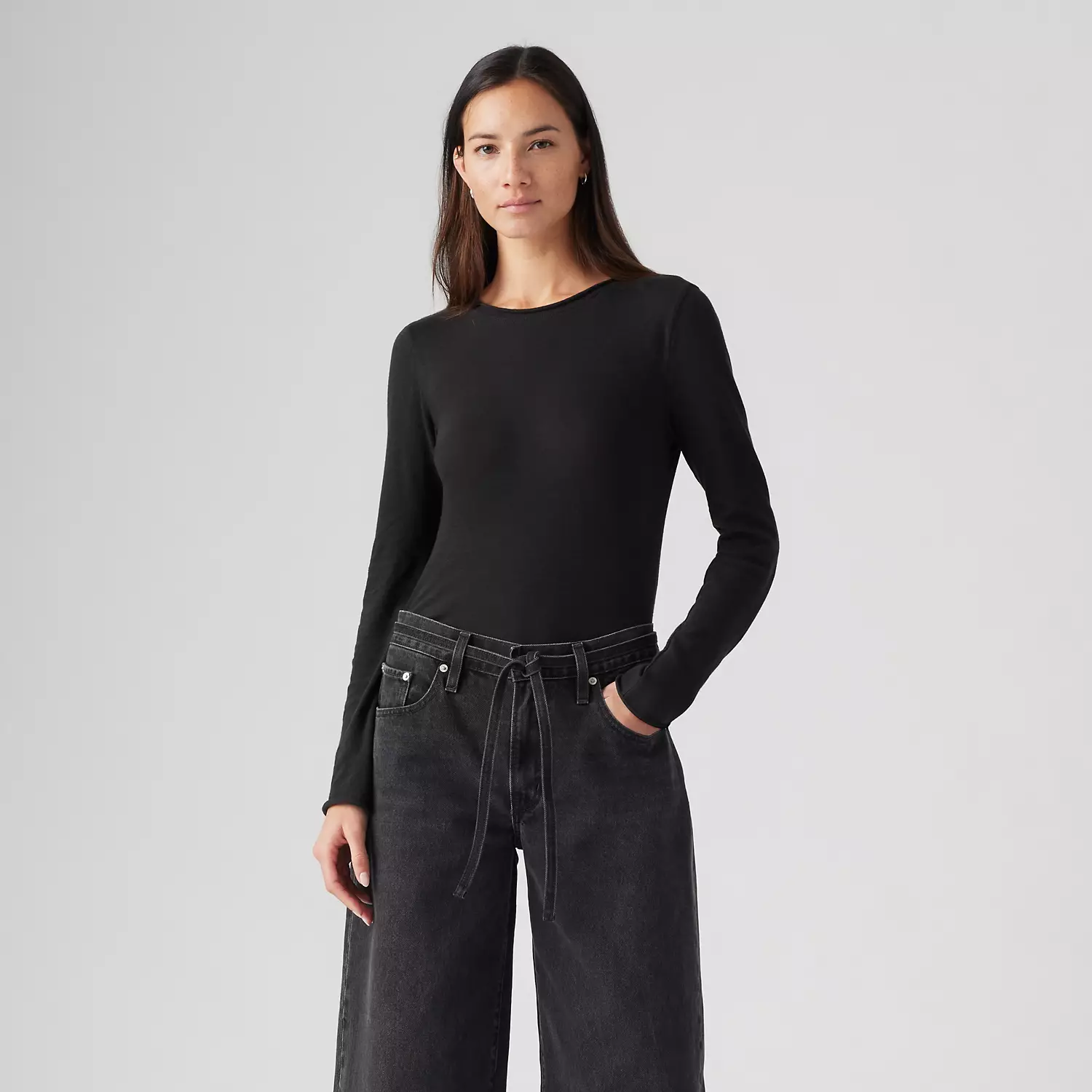 

Легкий облегающий топ Levi's, цвет Caviar - Black