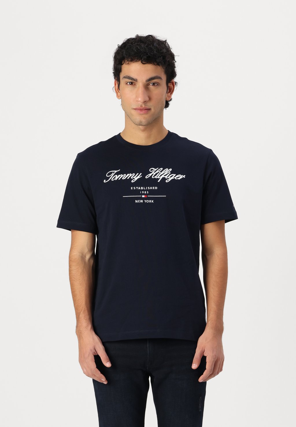 

Футболка с принтом SCRIPT LOGO TEE Tommy Hilfiger, темно-синий