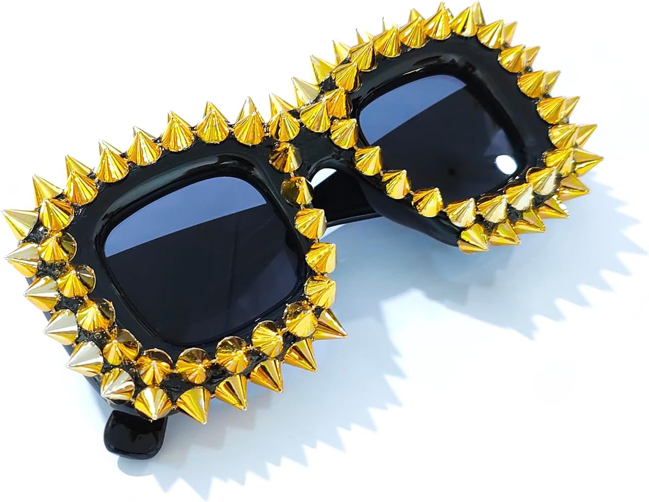 

Солнцезащитные очки Laureles Oversized Square Rivet Y2K для женщин, черные с красными заклепками, для мужчин, в стиле панк, для путешествий и отдыха на природе, L17, C2