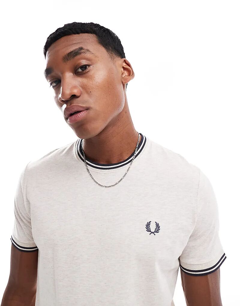 

Футболка с двойным кантом овсяно-белого цвета Fred Perry