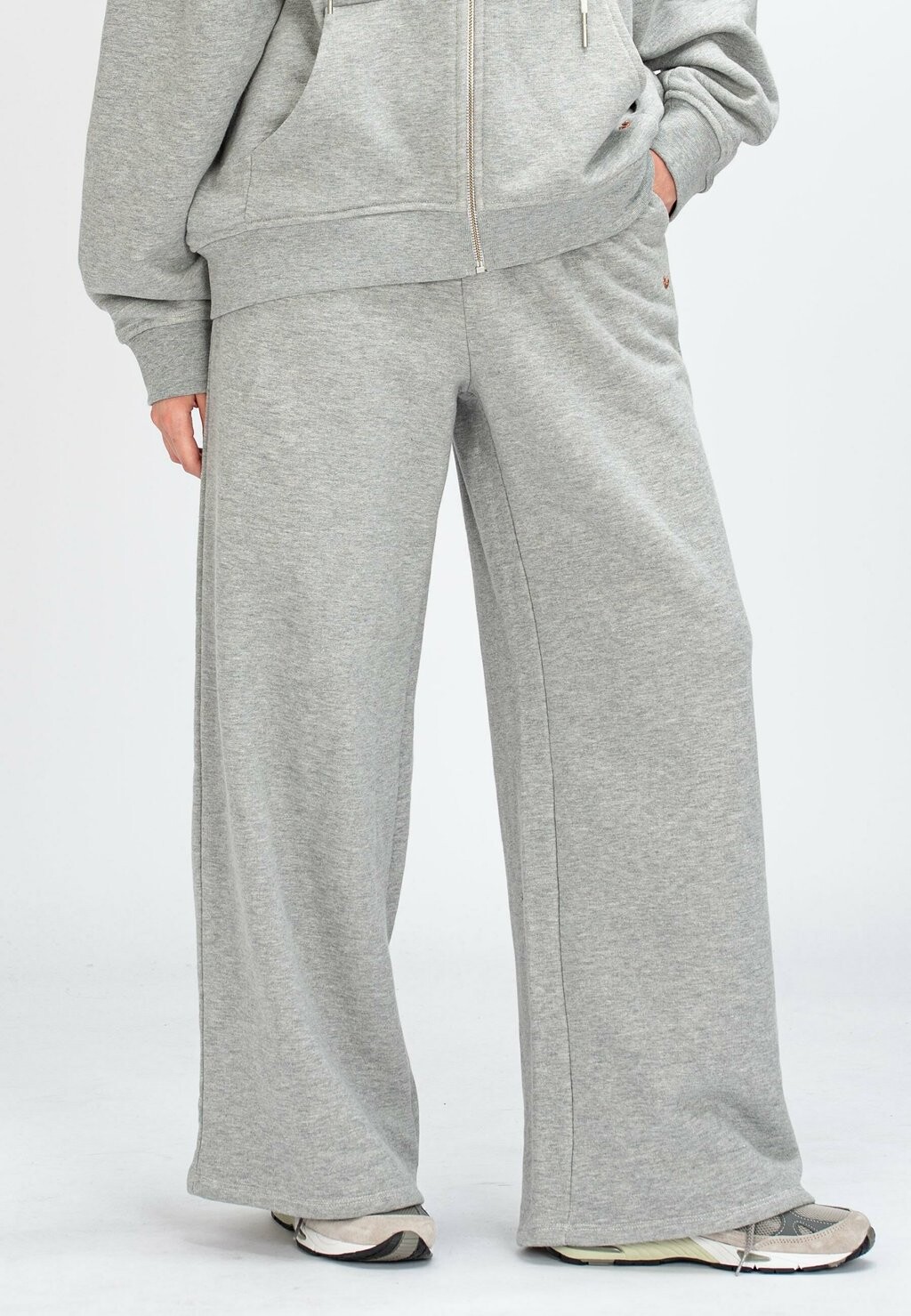 

Спортивные брюки WIDE LEG True Religion, серый