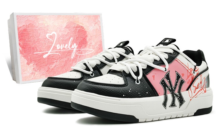 

Кроссовки MLB Chunky Liner Skateboarding Shoes Unisex Low-top White/black/pink, розовый