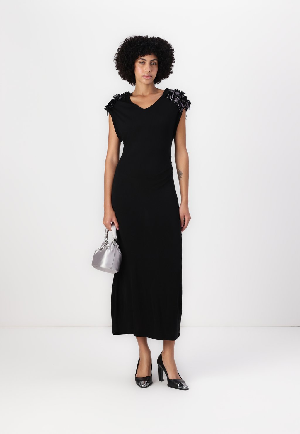 

Коктейльное платье / Вечернее платье BIRCH DORIT DRESS Bruuns Bazaar, черный