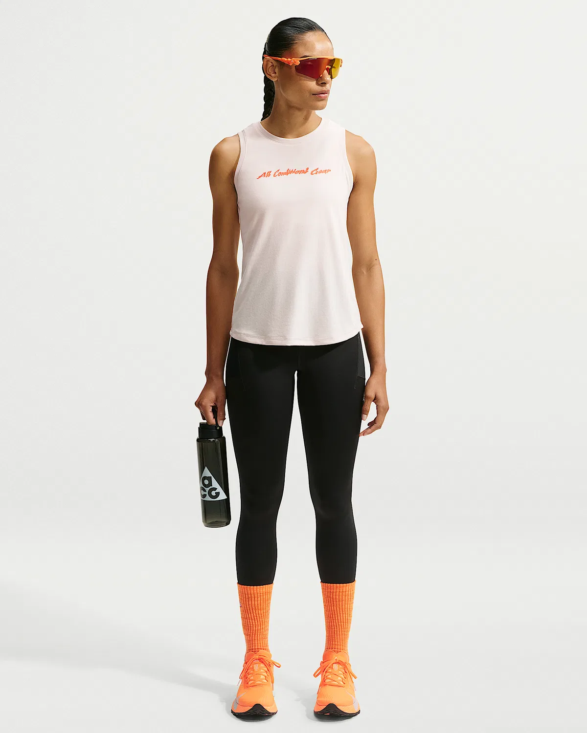 Женский топ для трейлраннинга Dri-FIT Nike ACG "Solar Chase", Light Orewood Brown/Summit White — фото 4
