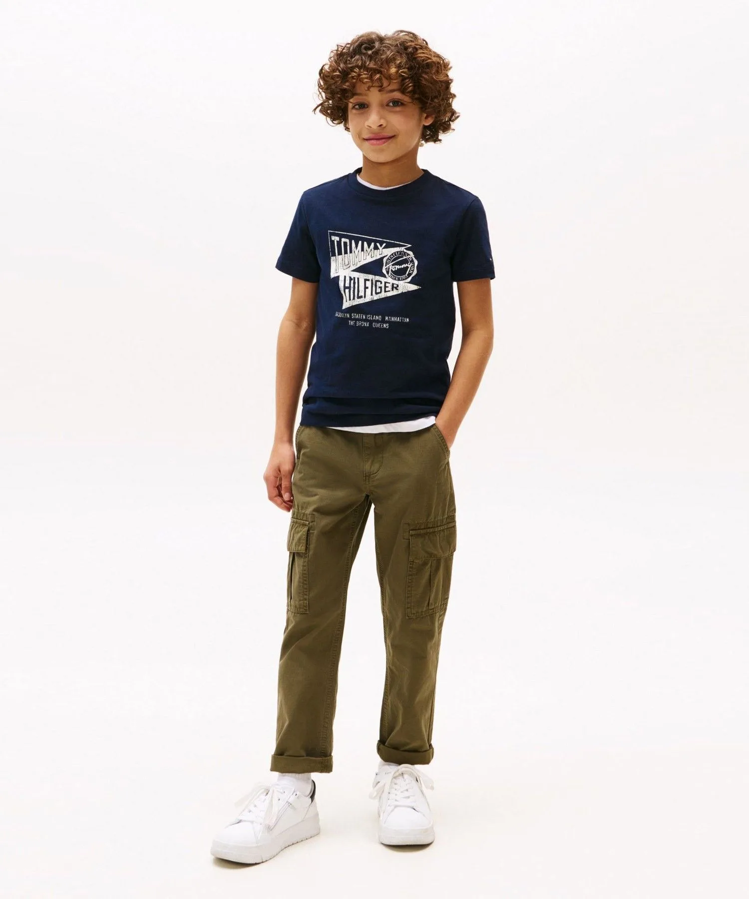 Детская футболка с графическим принтом TOMMY HILFIGER тёмно-синяя — фото 3