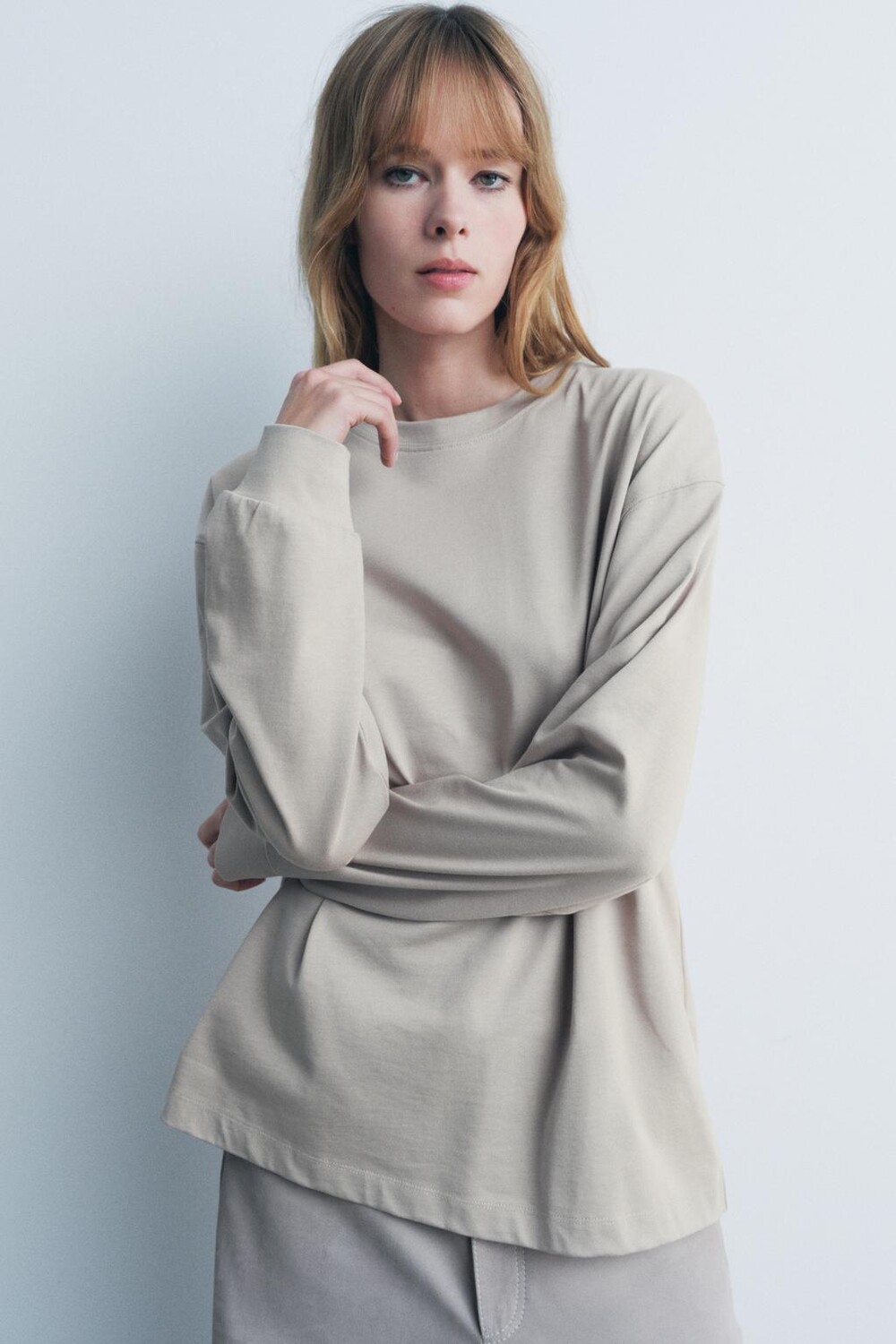 

Футболка с длинным рукавом ZARA, песочный