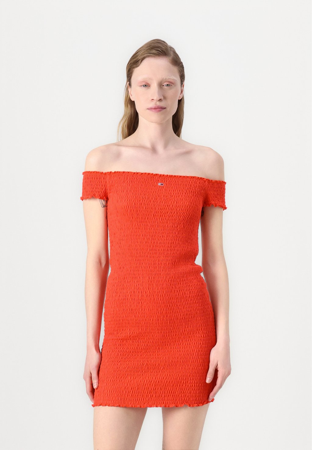 

Платье из джерси SMOCK BODYCON DRESS Tommy Jeans, красный