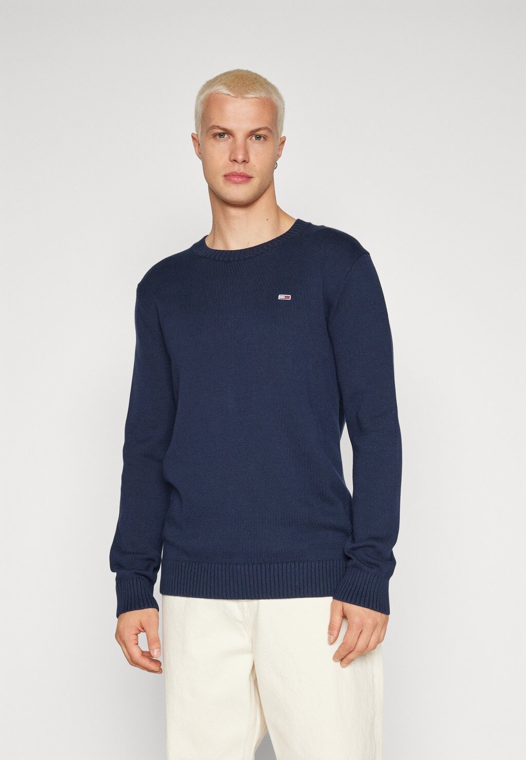 

Свитер SLIM ESSENTIALS Tommy Jeans, тёмно-синий